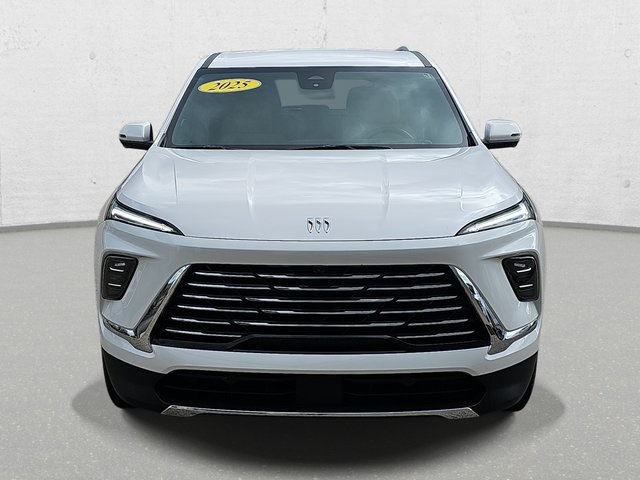 2025 Buick Enclave Preferred photo 2