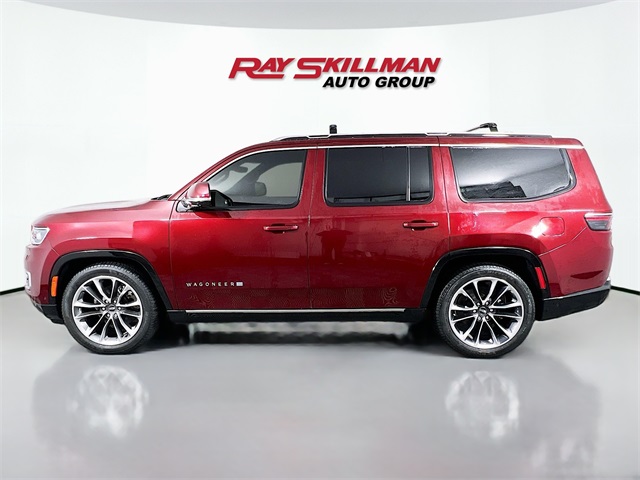 2022 Jeep Wagoneer Series III photo 2