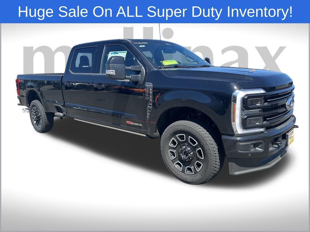 2025 Ford F-350 Super Duty Platinum's photo