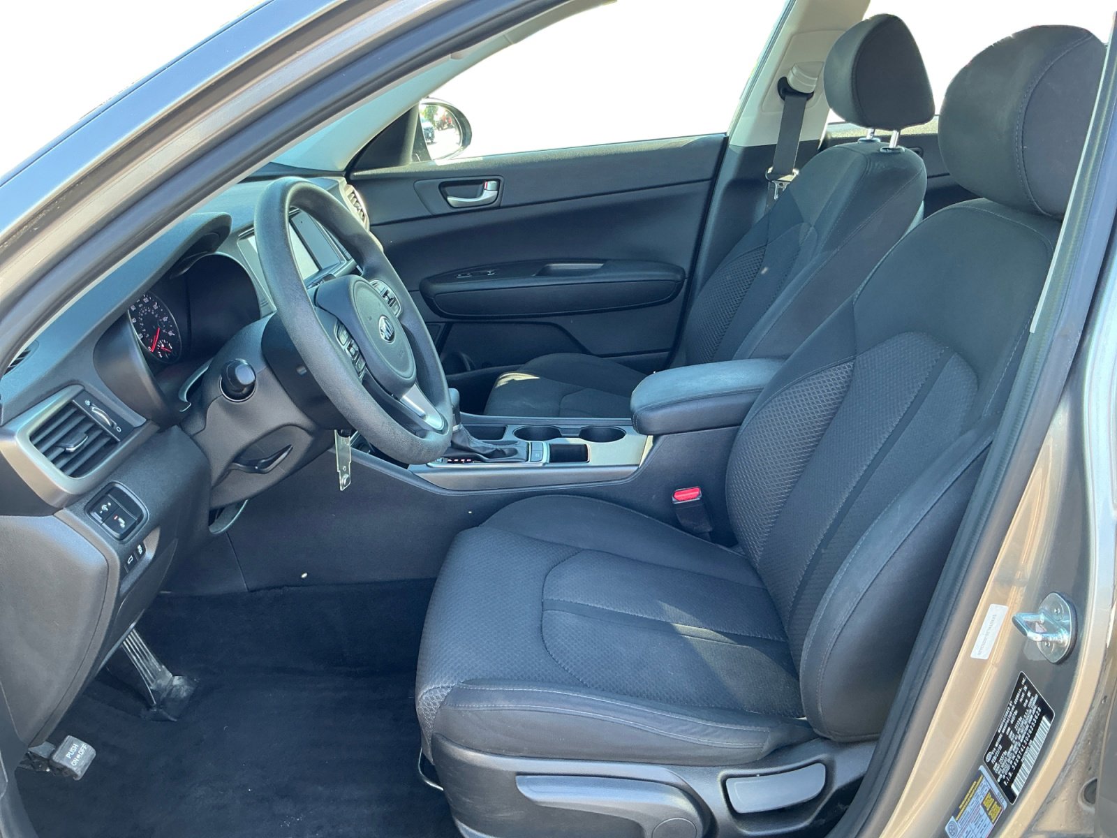 Used 2018 Kia Optima LX with VIN 5XXGT4L30JG253628 for sale in La Vista, NE