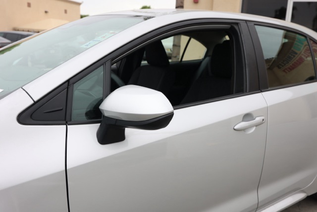 2024 Toyota Corolla LE photo 10