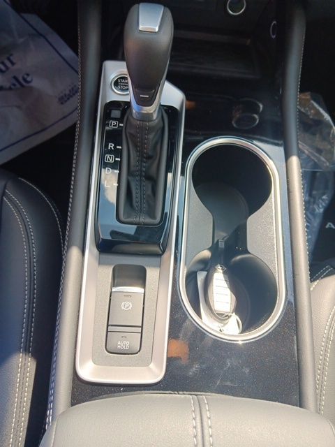 2025 Nissan Altima 2.5 SL photo 18