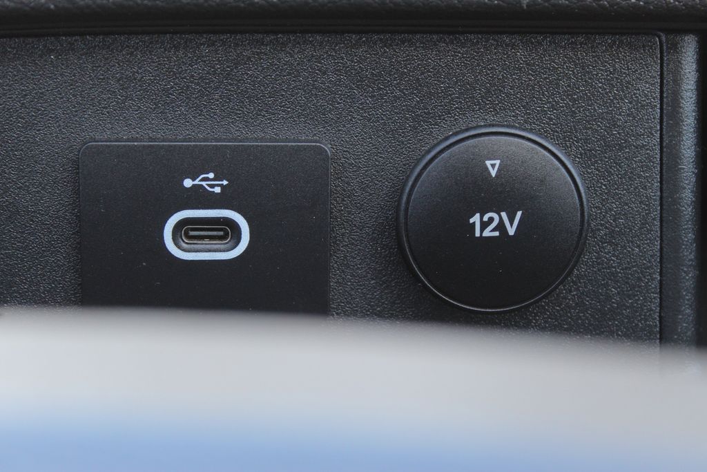 2023 Ford Transit photo 22