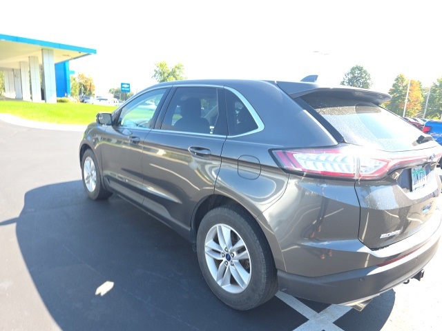 2018 Ford Edge SEL photo 11