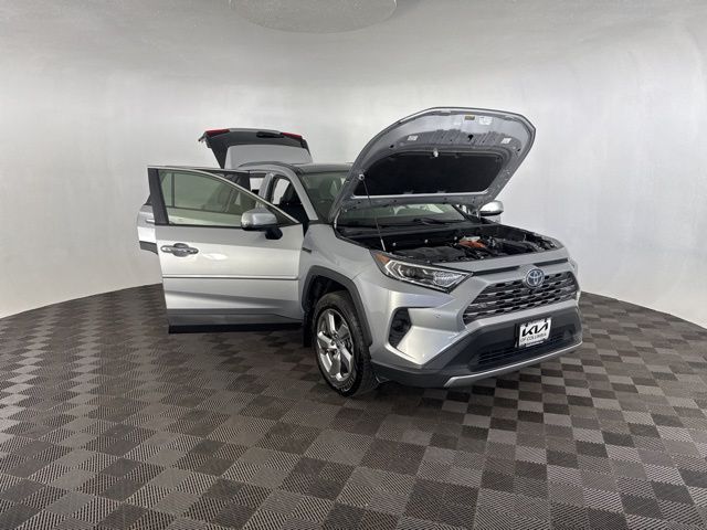 2020 Toyota RAV4 Hybrid Limited photo 15