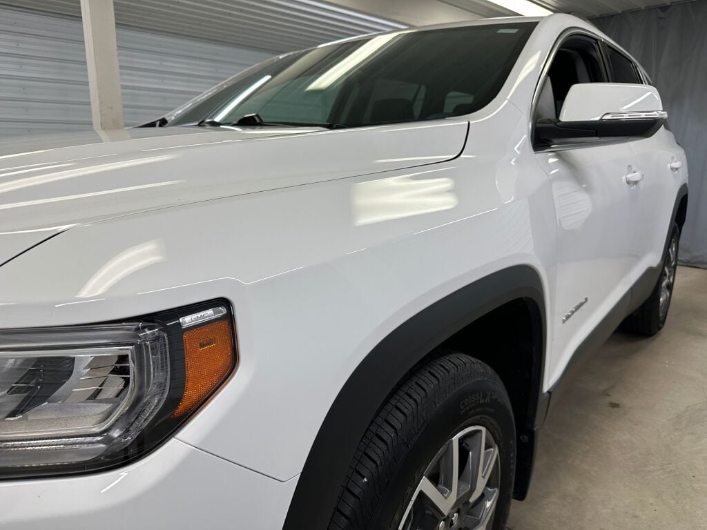 2023 Gmc Acadia SLE photo 32