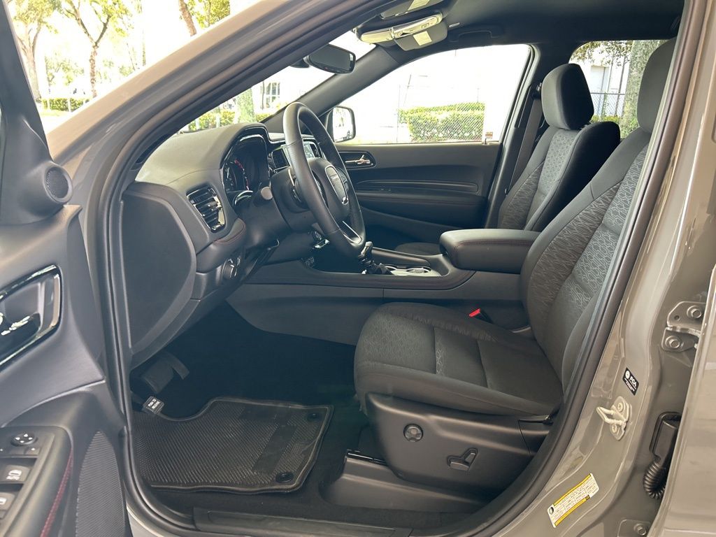 2026 Dodge Durango GT photo 4