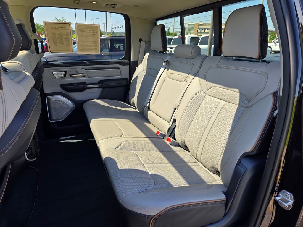 2025 Ram 1500 photo 29