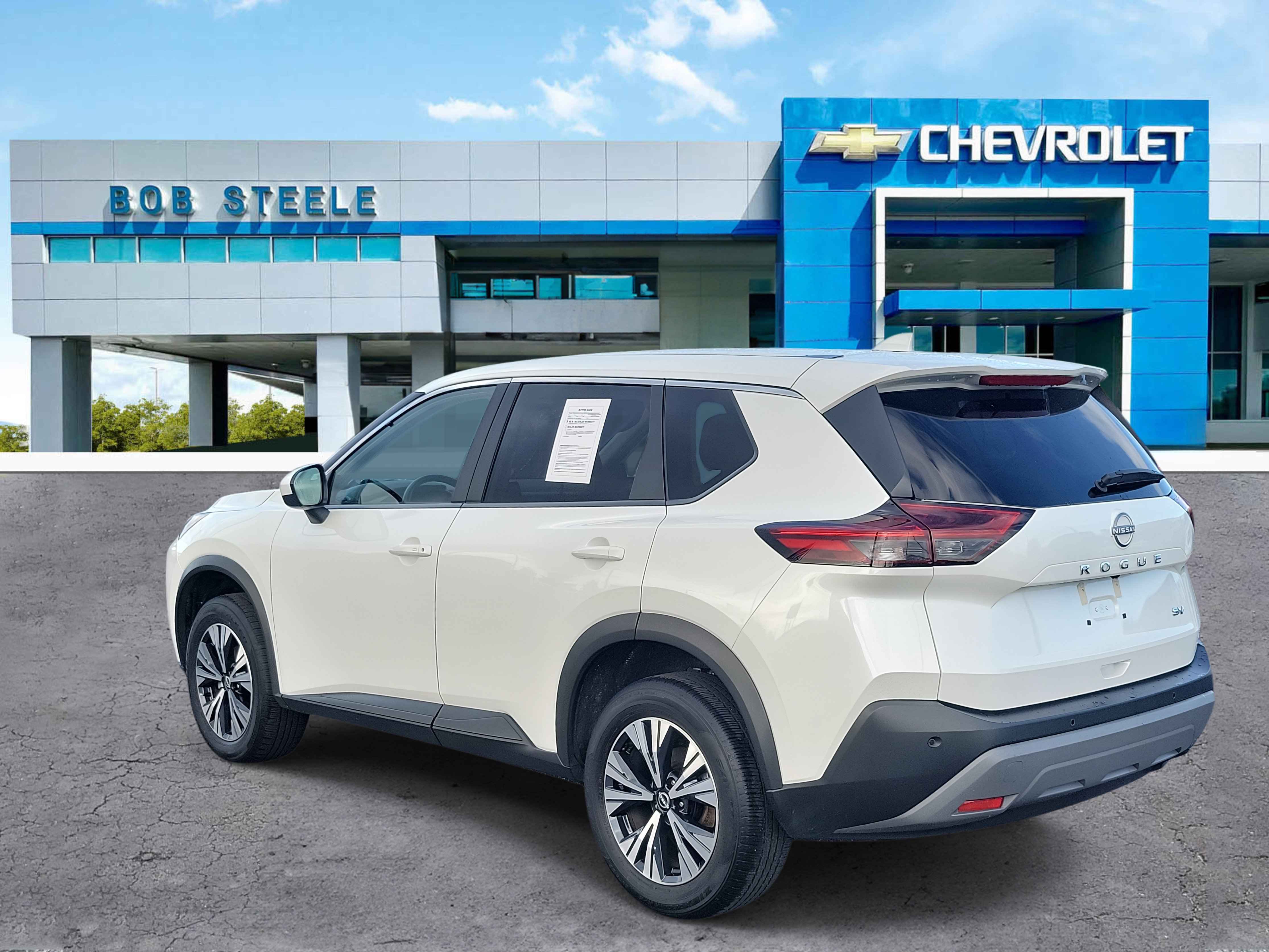 2023 Nissan Rogue SV photo 4