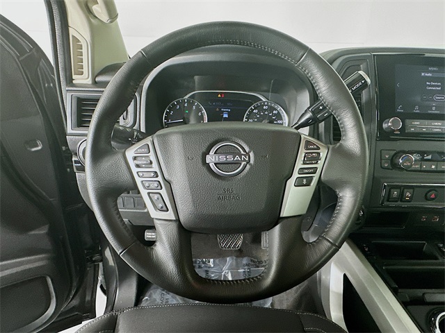 2024 Nissan Titan SV photo 12