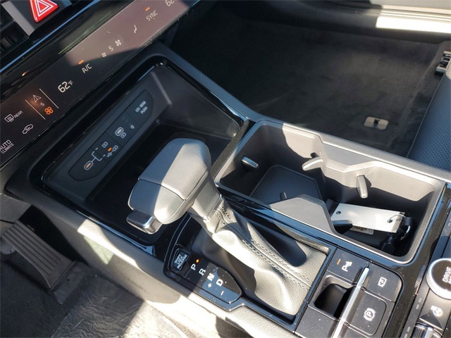 2025 Kia K5 EX photo 18