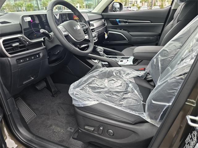 2025 Kia Telluride S photo 4
