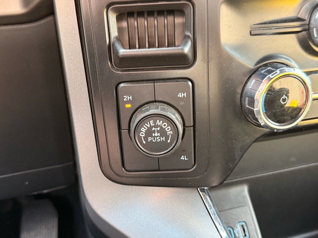2024 Ford F-150 XLT photo 18