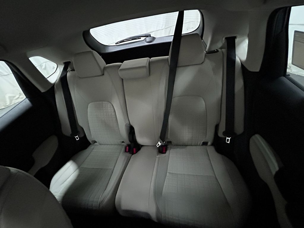 2026 Honda HR-V LX photo 21