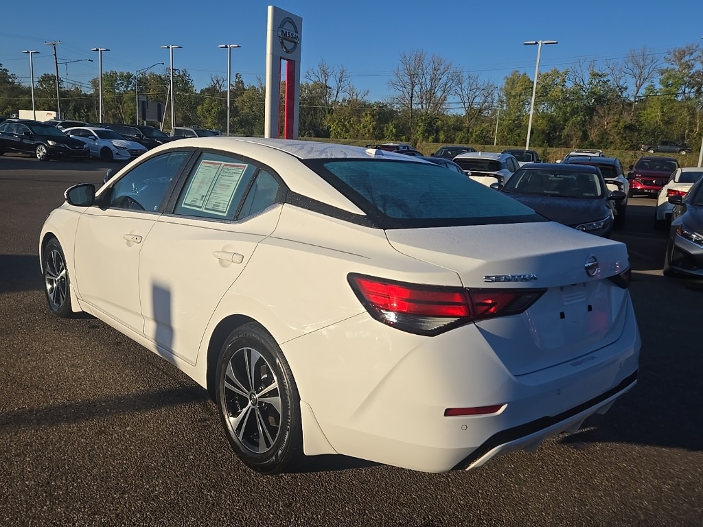 2020 Nissan Sentra SV photo 3