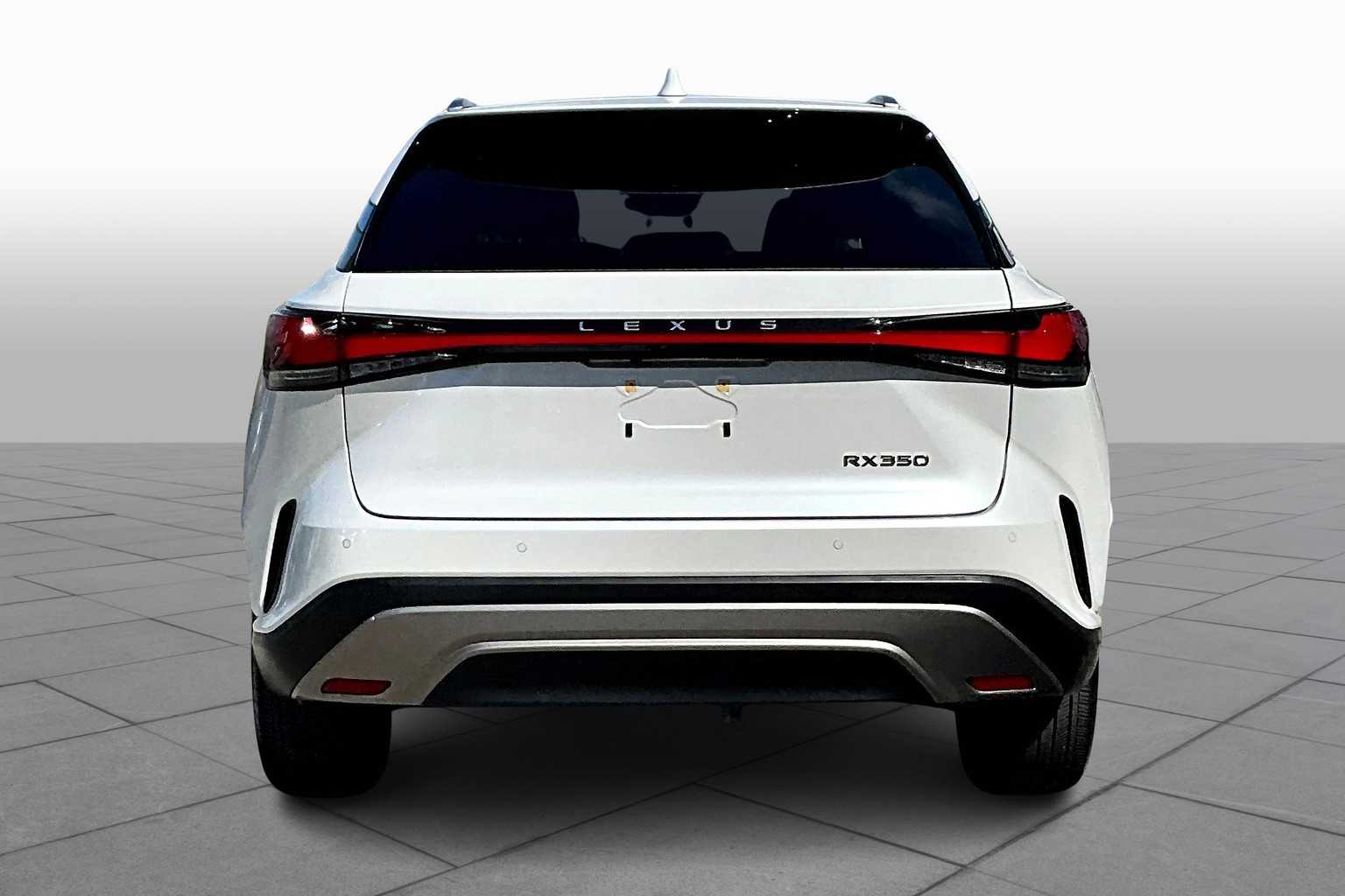 2024 Lexus RX Premium photo 4