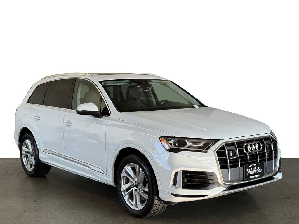 2022 Audi Q7 55 Premium Plus photo 3