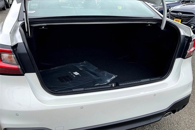 2025 Subaru Legacy Touring XT photo 22