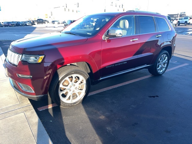 2021 Jeep Grand Cherokee Summit's photo