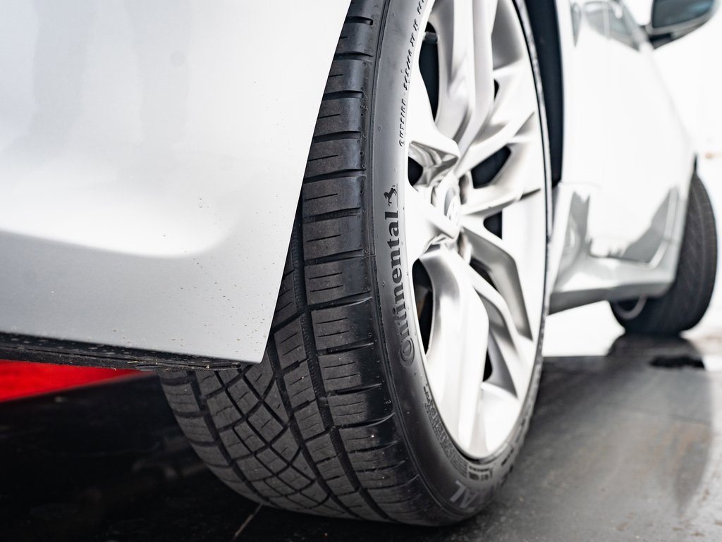 2013 Hyundai Genesis Coupe 3.8 Track photo 34