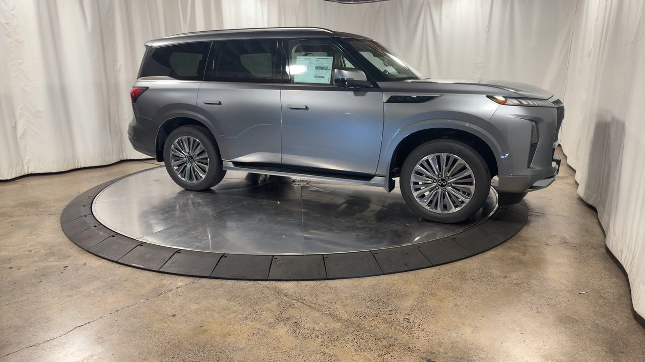 2025 Infiniti QX80 Sensory photo 3