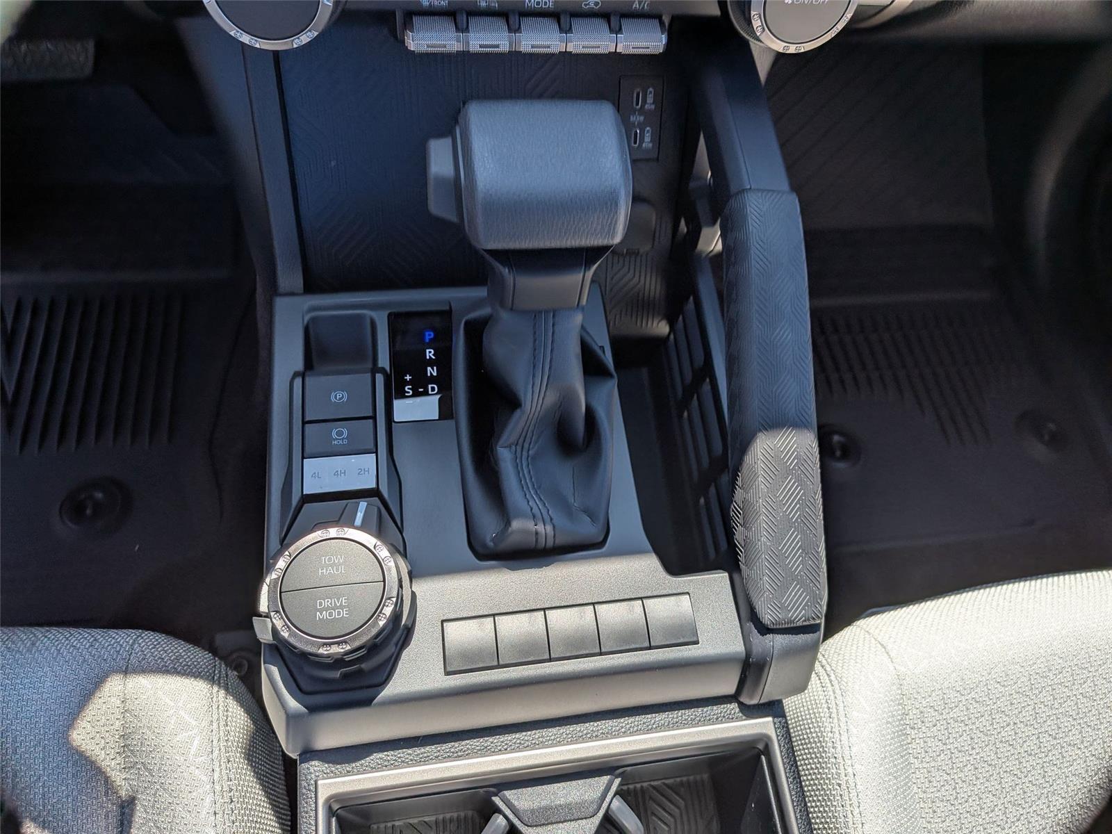 2025 Toyota 4Runner SR5 photo 21