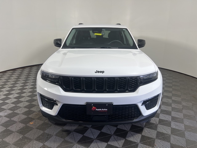 Certified 2023 Jeep Grand Cherokee Limited with VIN 1C4RJHBG8PC504219 for sale in Shakopee, Minnesota