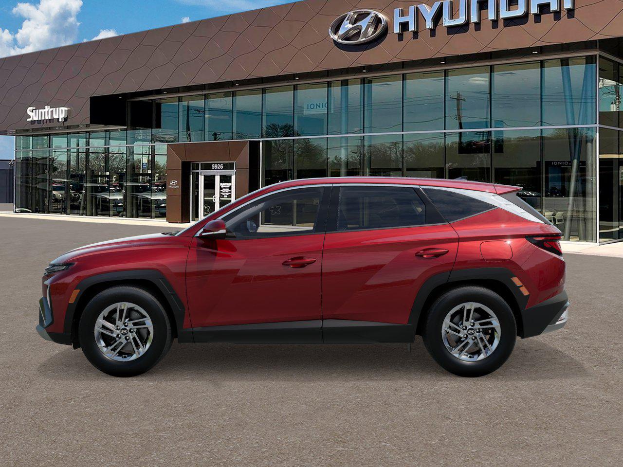 2026 Hyundai Tucson SE photo 3
