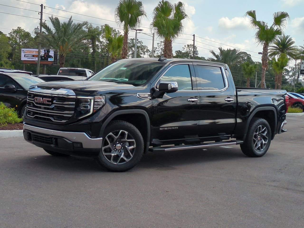 2025 GMC Sierra 1500 SLT's photo
