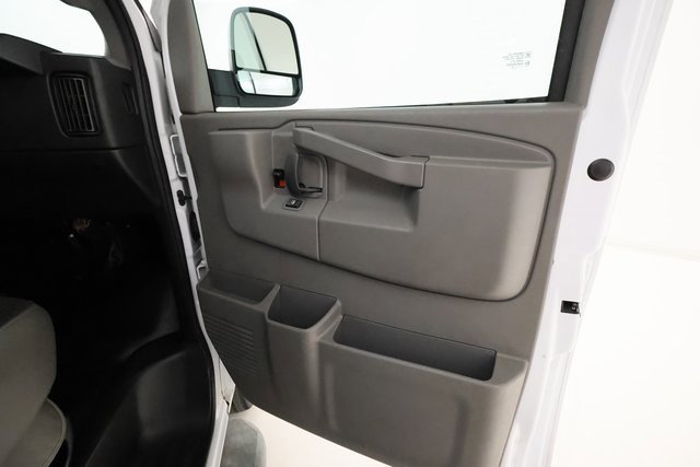 2023 Chevrolet Express Cargo Van 2500 photo 16