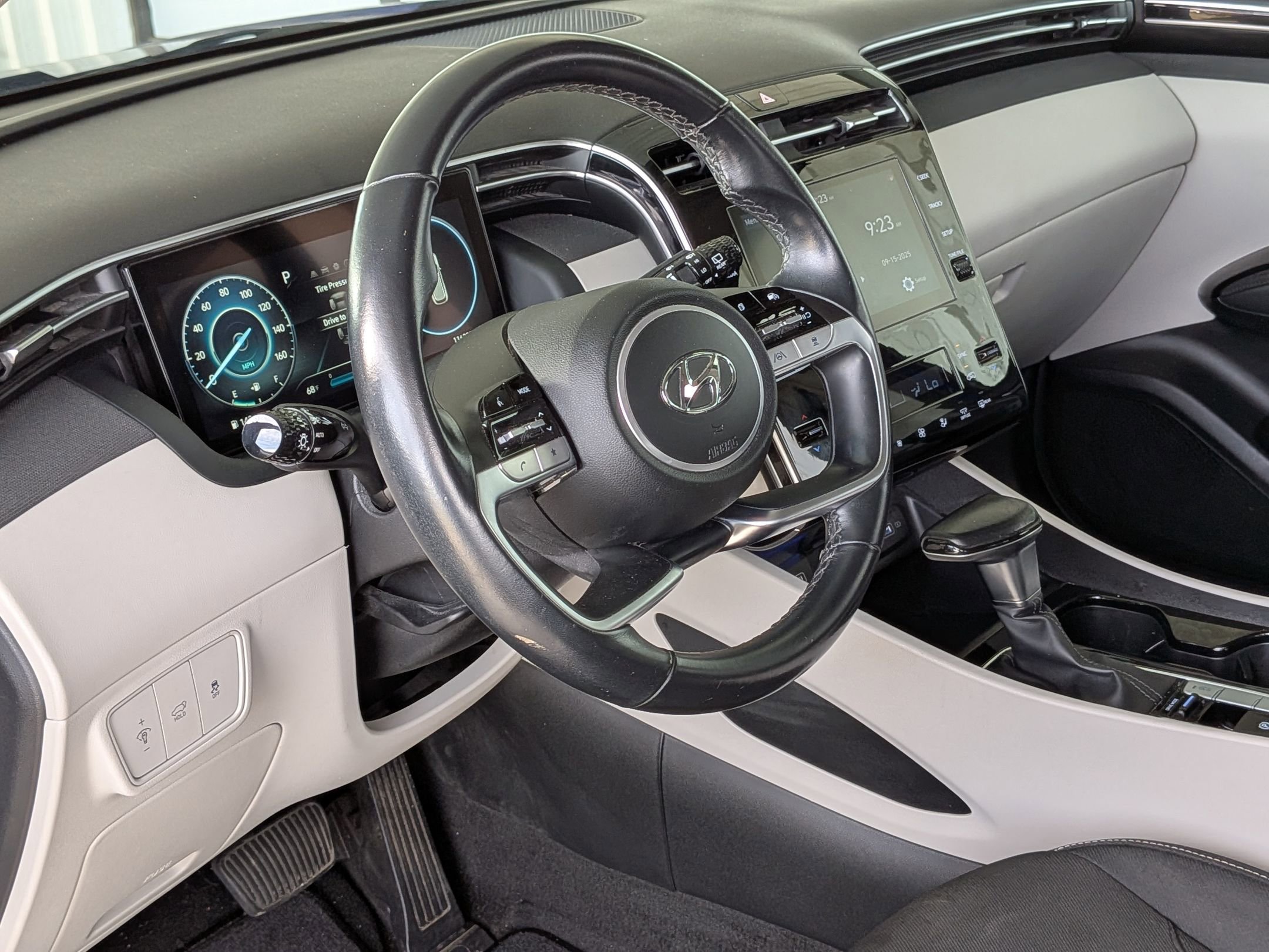 2022 Hyundai Tucson SEL Convenience photo 14