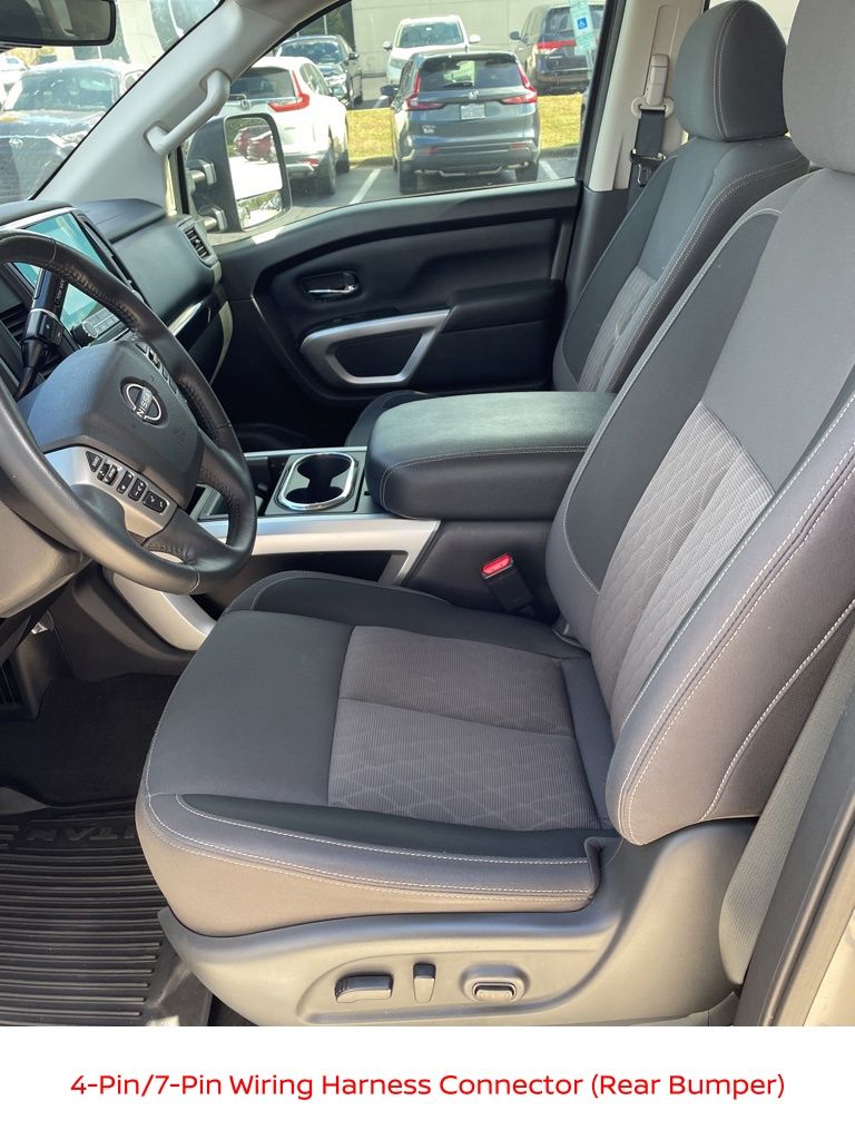 2024 Nissan Titan SV photo 6