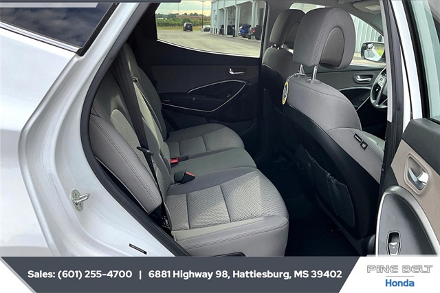 2018 Hyundai Santa Fe Sport Base photo 3