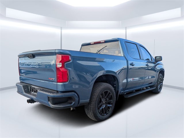 2024 Chevrolet Silverado 1500 RST photo 3