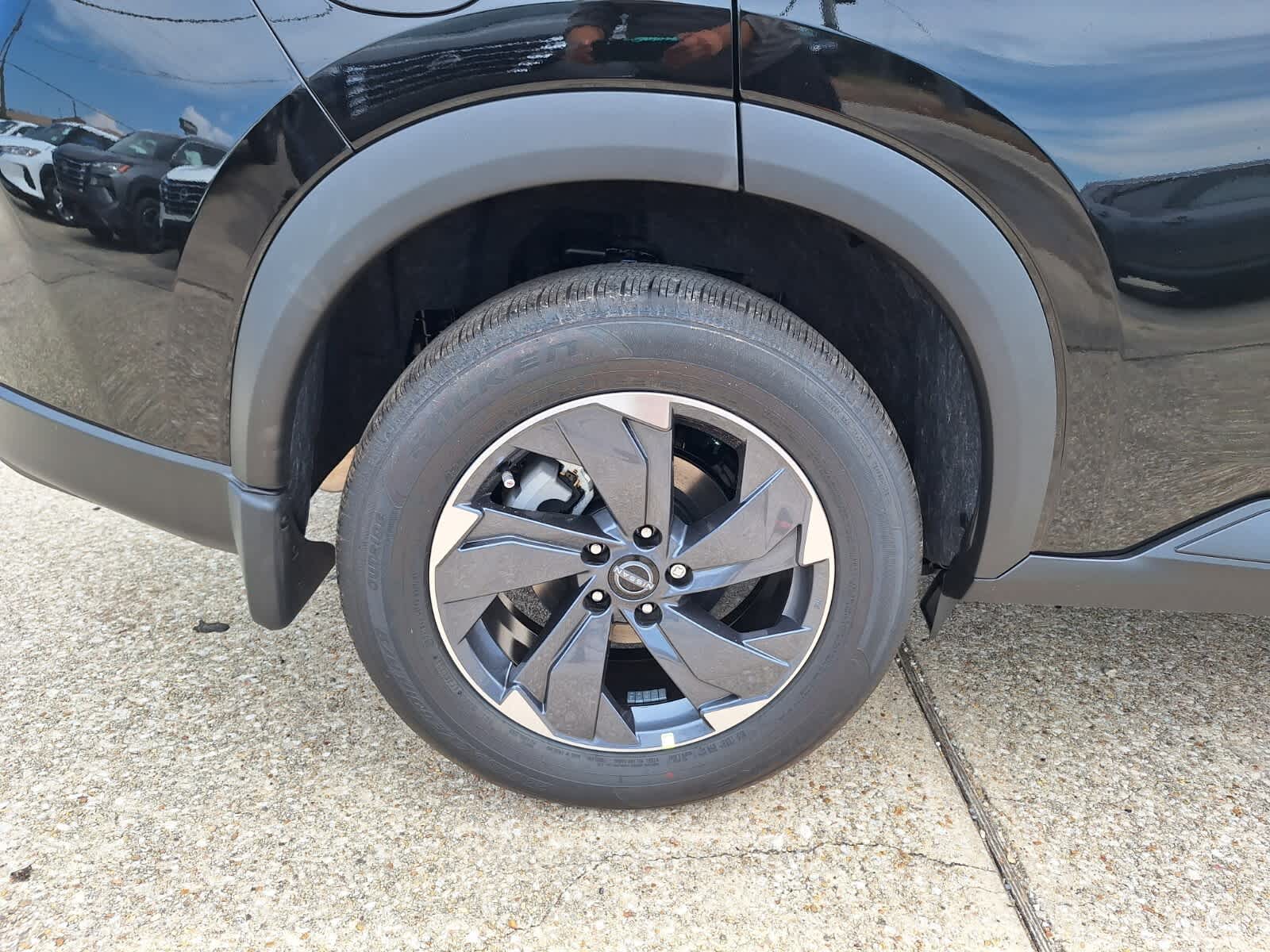 2026 Nissan Rogue SV photo 22