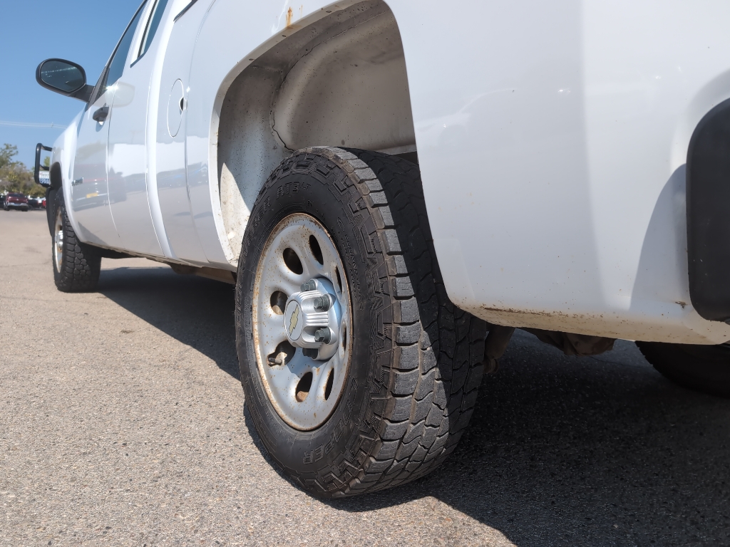 2010 Chevrolet Silverado 1500 Work Truck photo 6