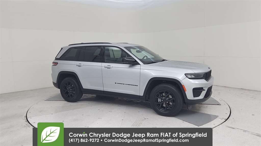 2024 Jeep Grand Cherokee Altitude X photo 2