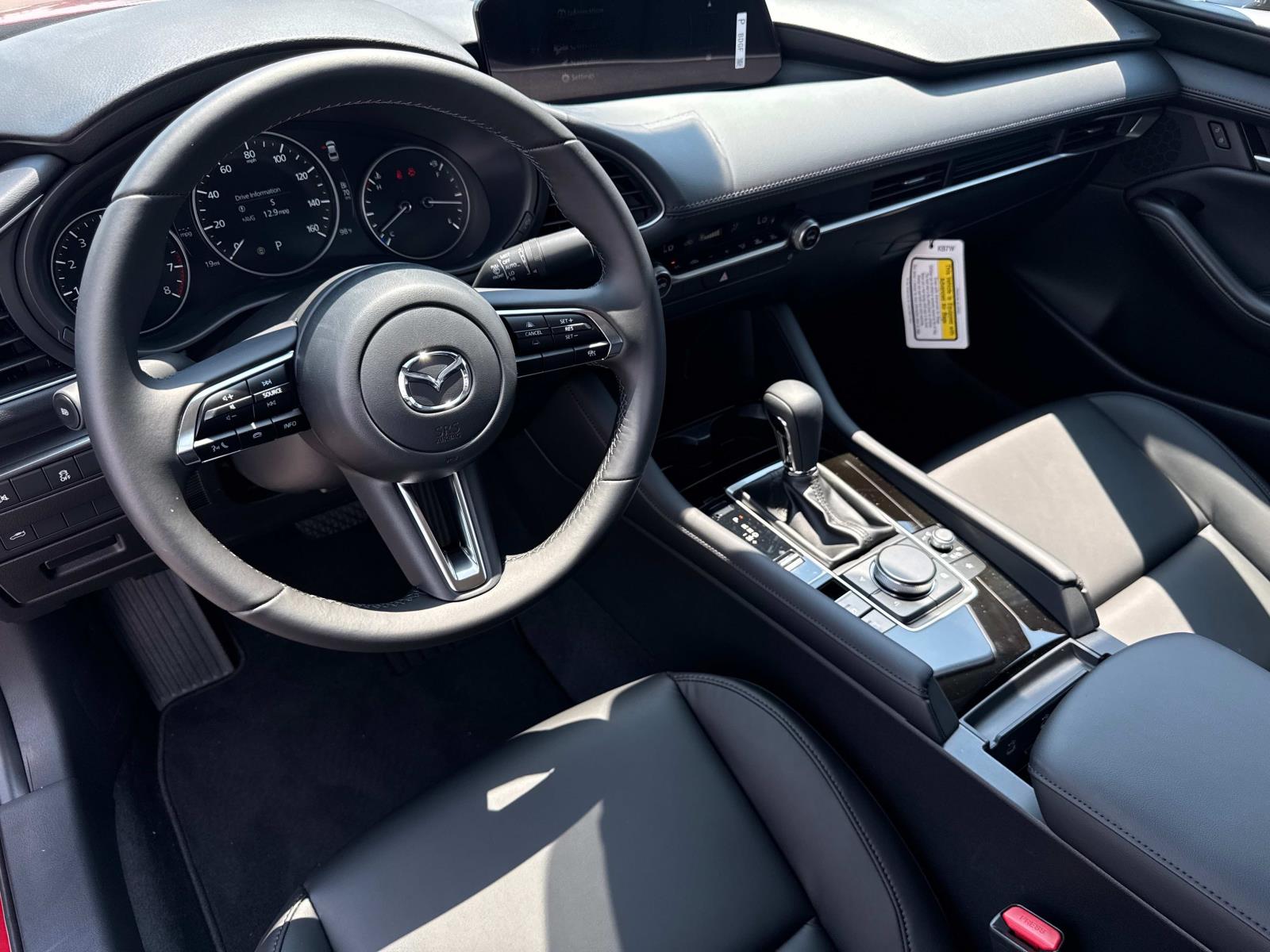 2025 Mazda Mazda3 2.5 Select Sport photo 7