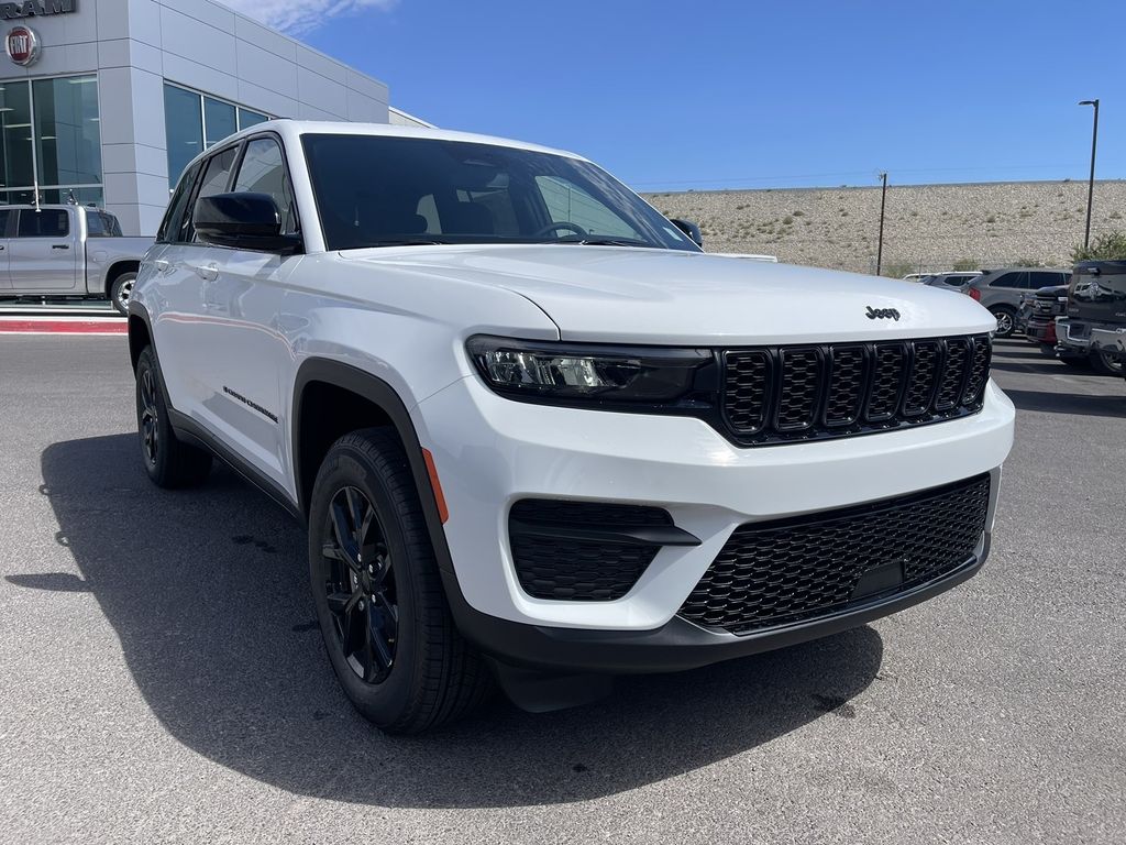 2024 Jeep Grand Cherokee Altitude X photo 4