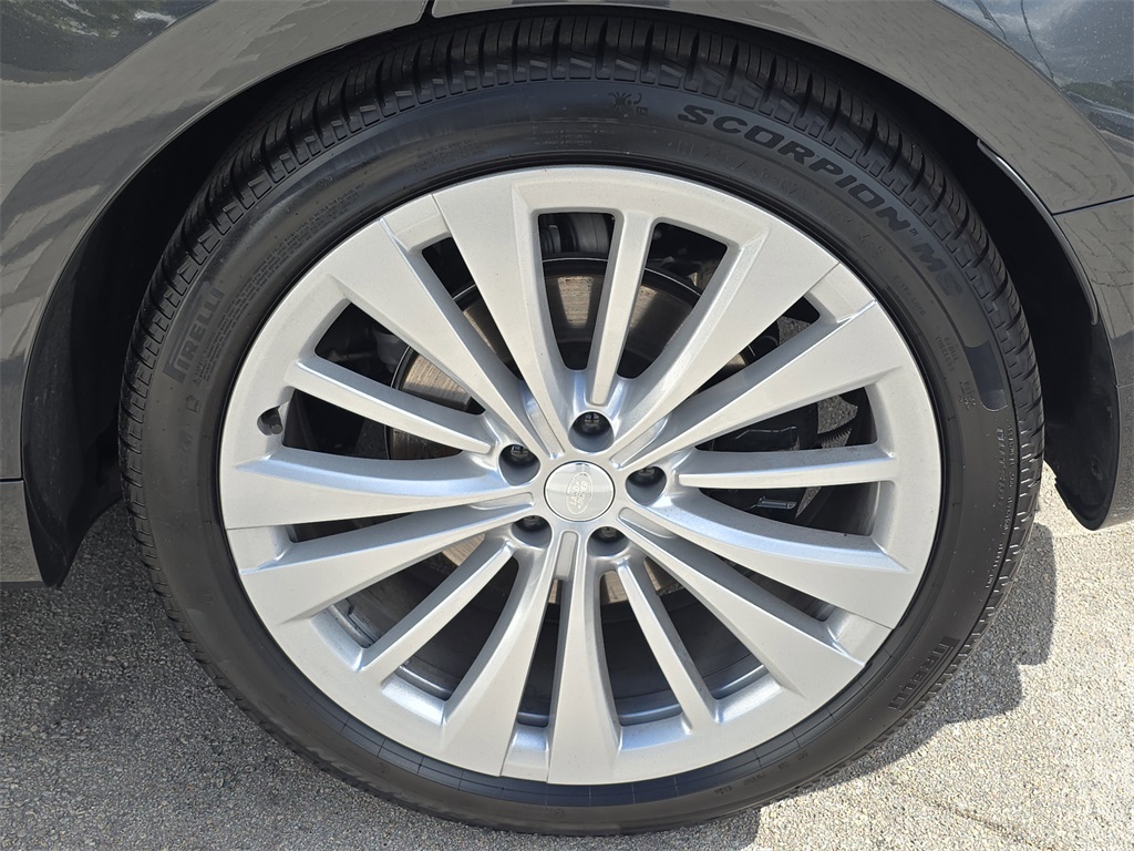2024 Land Rover Range Rover Sport SE photo 6