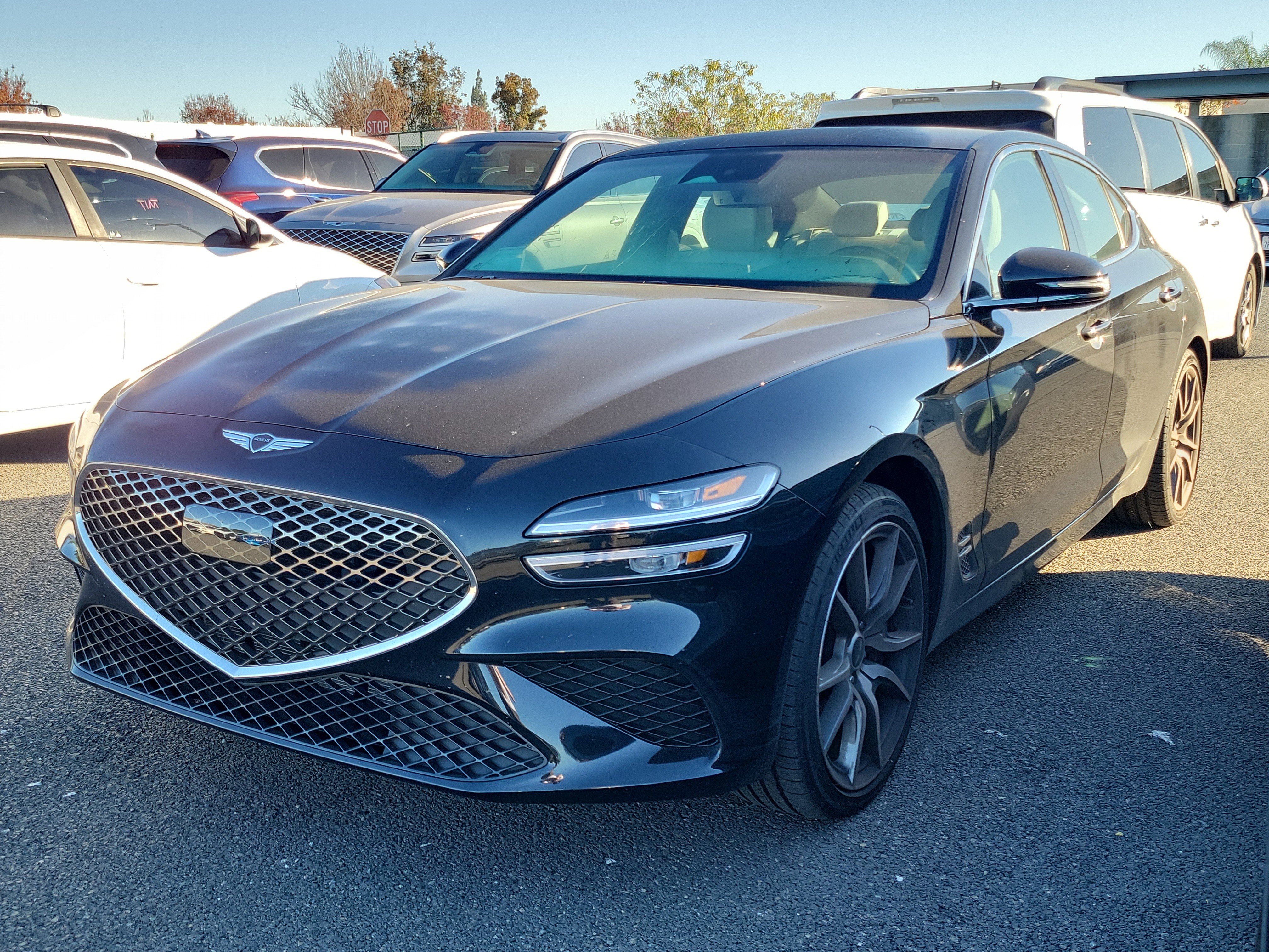 2025 GENESIS G70 Standard's photo