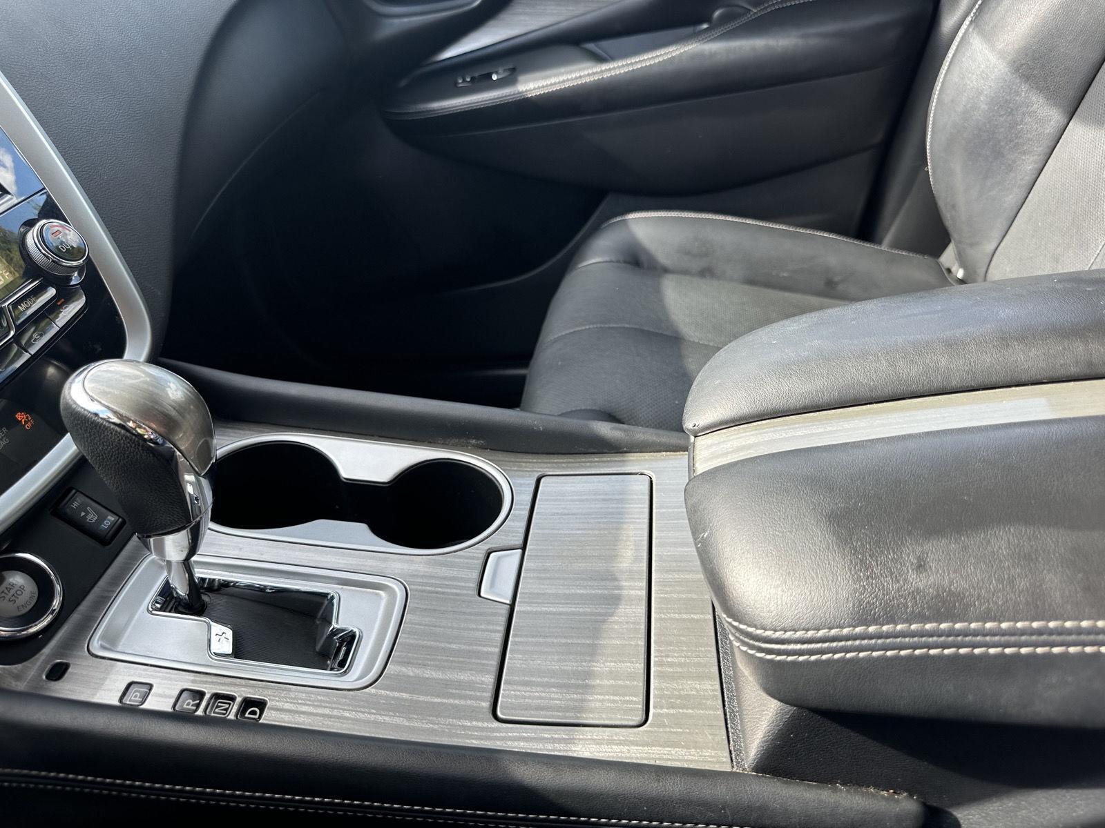 2017 Nissan Murano SL photo 22