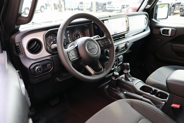 2025 Jeep Gladiator Sport S photo 7