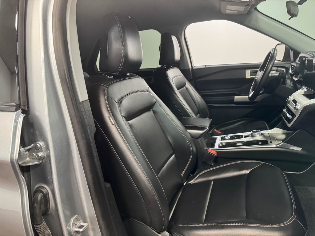 2023 Ford Explorer XLT photo 54
