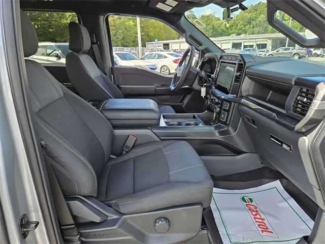 2024 Ford F-150 STX photo 16