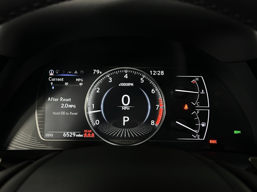 2025 Lexus ES 350 photo 10