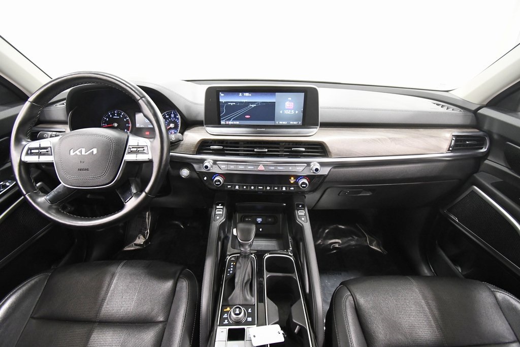 2022 Kia Telluride EX photo 3