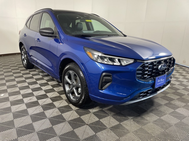 Certified 2023 Ford Escape ST-Line with VIN 1FMCU9MN7PUA63364 for sale in Shakopee, Minnesota