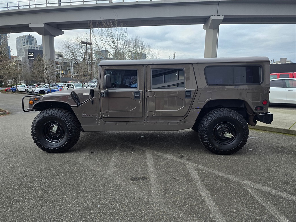 1999 Hummer H1 1 1/4 ton photo 4