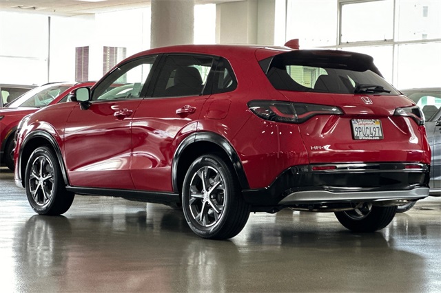 2025 Honda HR-V EX-L photo 8